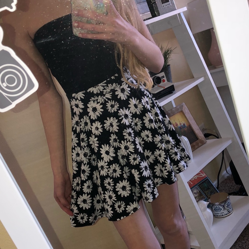 floral daisy skater skirt